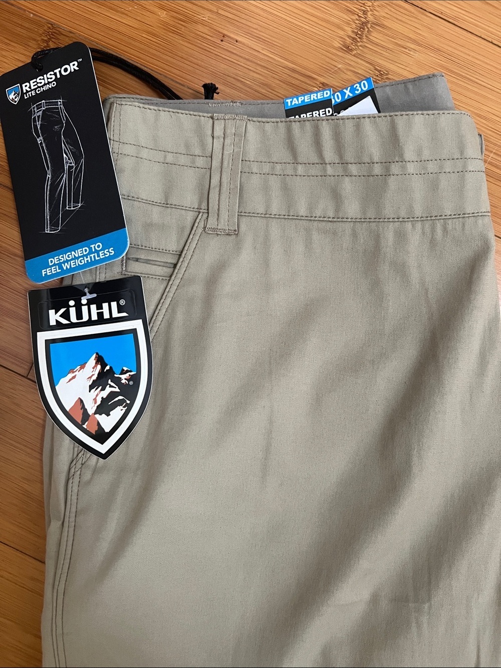 NWT Kuhl Resistor Lite Chino tapered 30 30